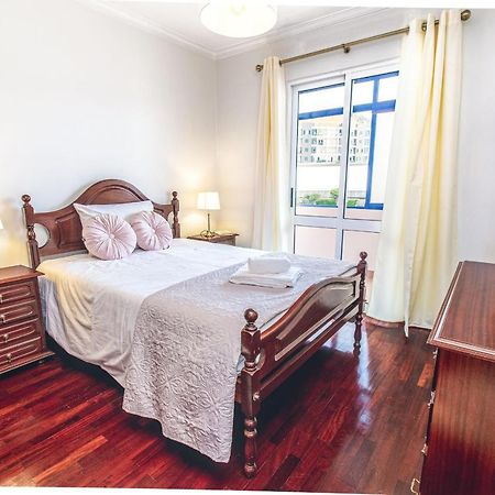Sea And Sunset View Apartment In Funchal ภายนอก รูปภาพ