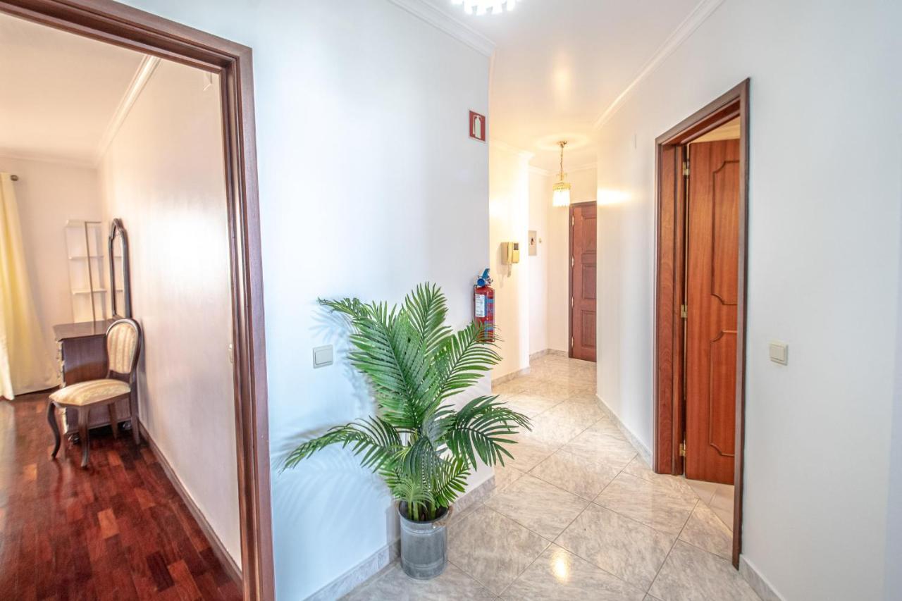 Sea And Sunset View Apartment In Funchal ภายนอก รูปภาพ
