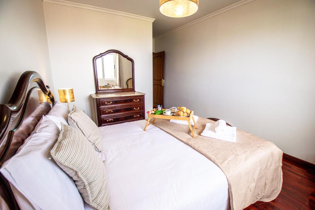 Sea And Sunset View Apartment In Funchal ภายนอก รูปภาพ